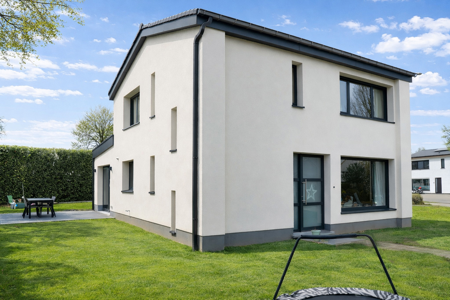 Moderne Woning Met Tuin En Patio Kopie